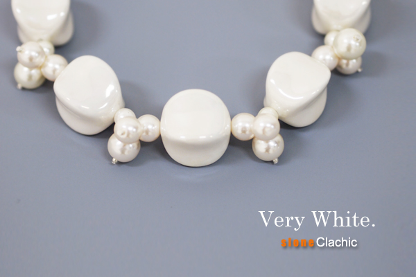 {SOLD OUT} VERY WHITE